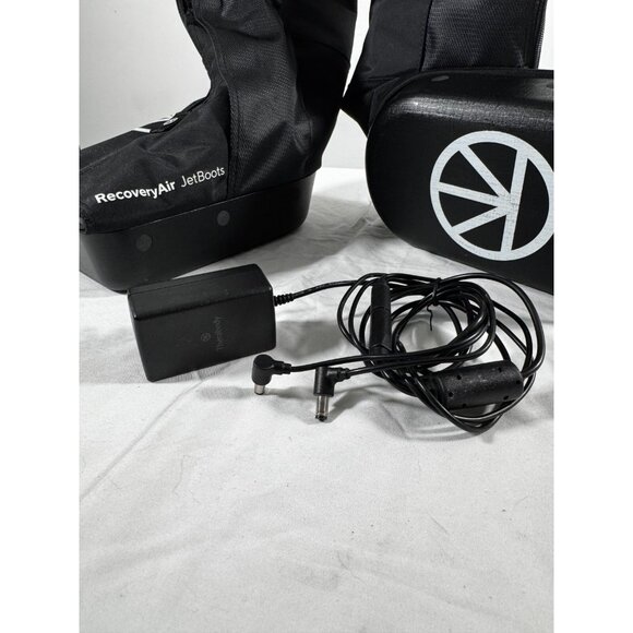 Therabody RecoveryAir JetBoots – Wireless Compression Boots w/ Charger – Size M - Picture 2 of 8